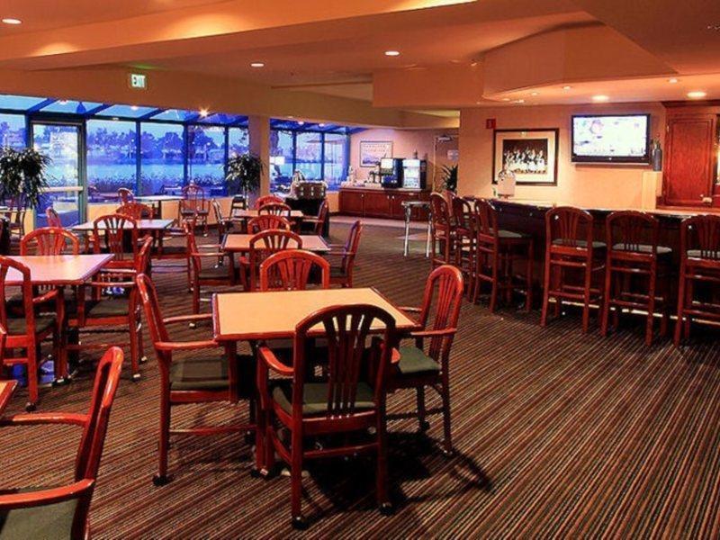 Executive Inn & Suites Oakland Exterior photo